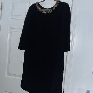 Burberry 3/4 sleeve dress with gold chain necklace detail
